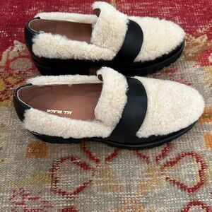 All Black Womens Sherpa Loafer